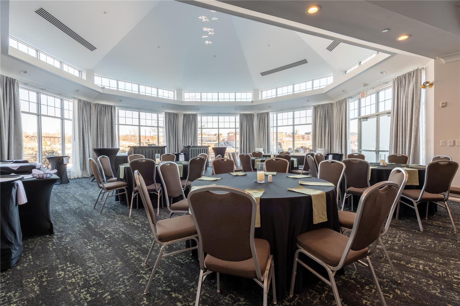 Hilton Garden Inn Auburn Riverwatch Image