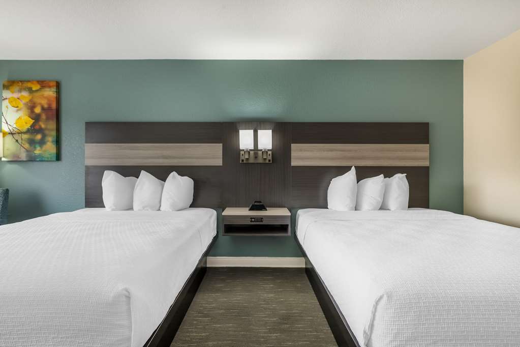 Best Western Prime Inn & Suites Image