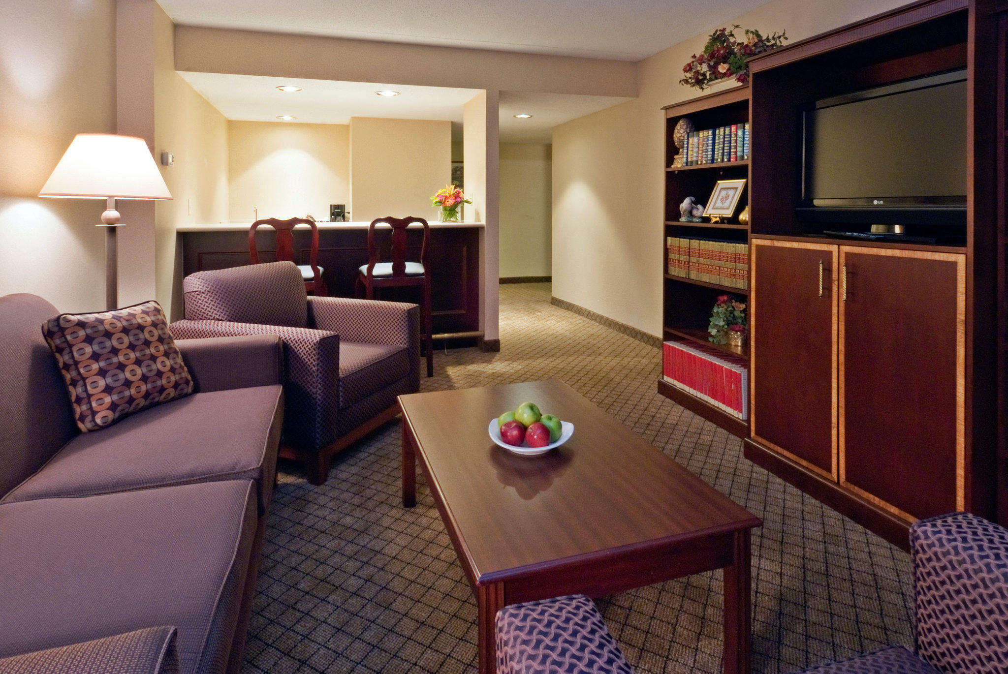 Holiday Inn & Suites Cincinnati-Eastgate (I-275E) Photo