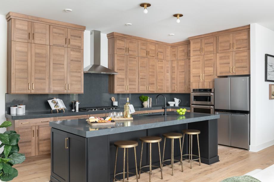 Tysons elegant kitchen