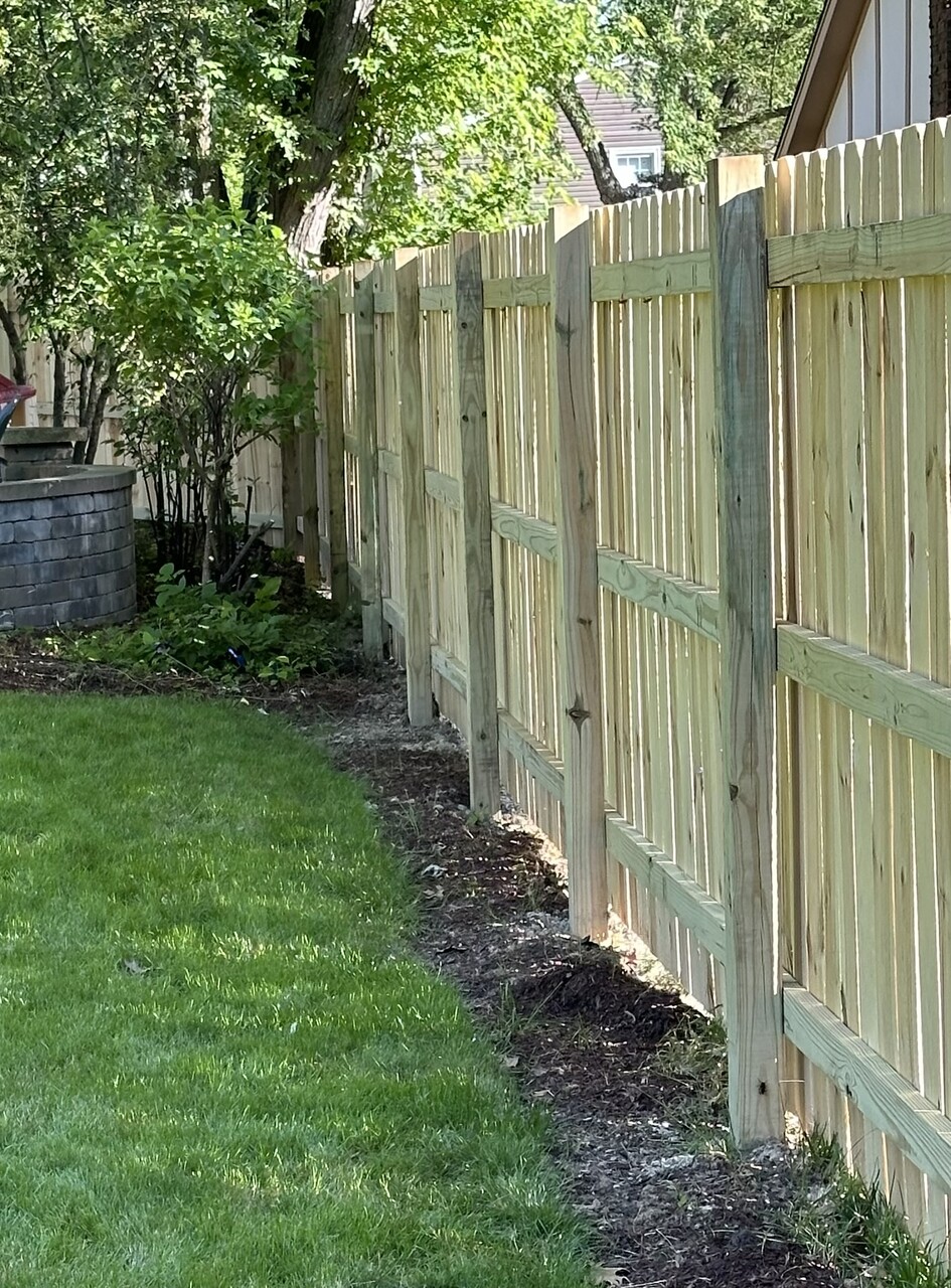 Top Rail Fence Naperville Image