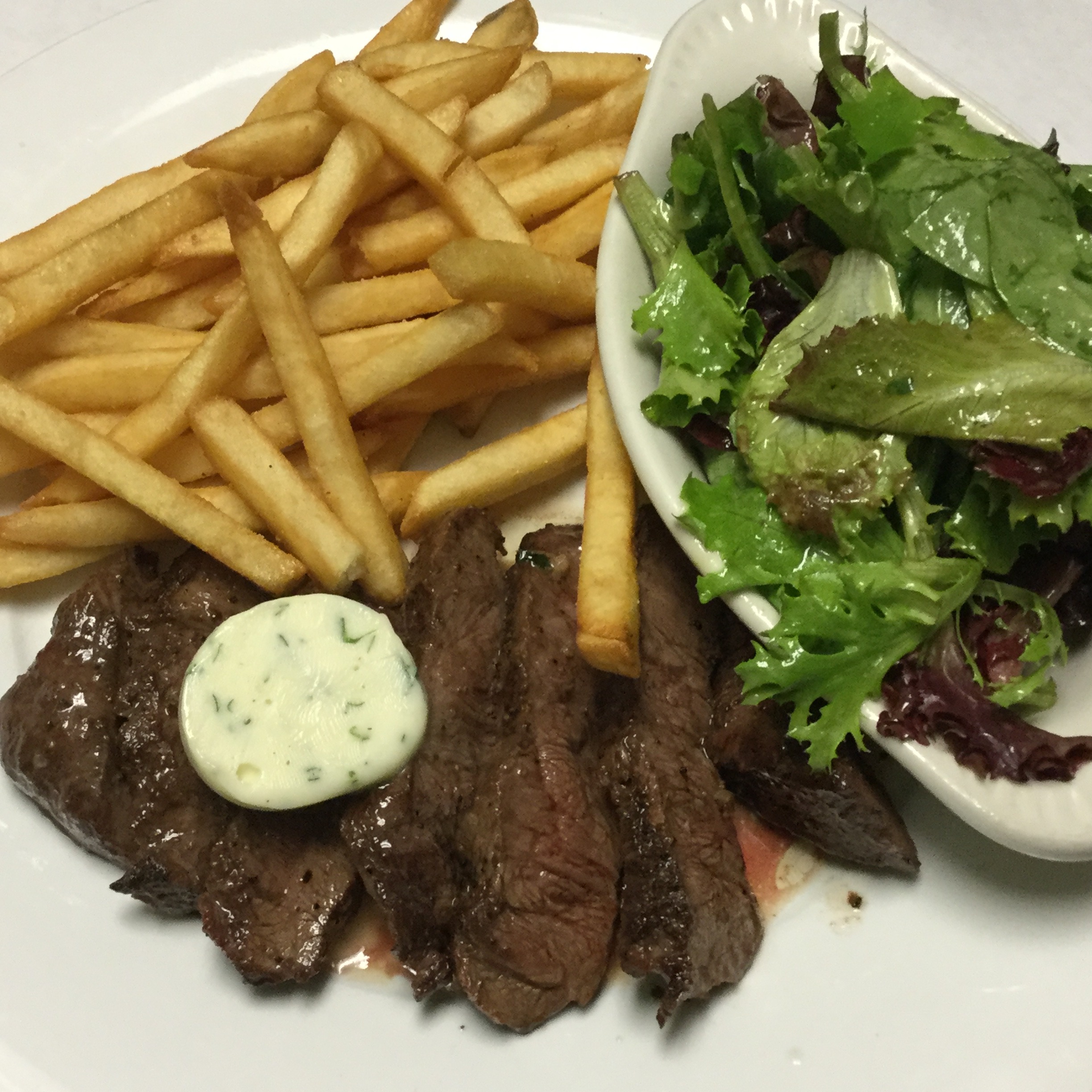 Pomme Frite "Steak - Frites - Salad"