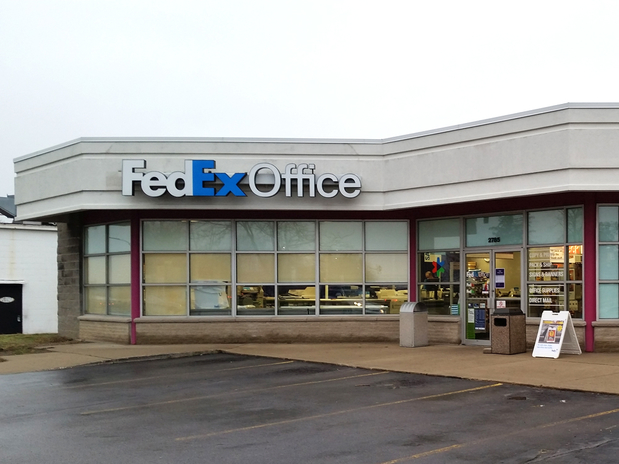 Images FedEx Office Print & Ship Center