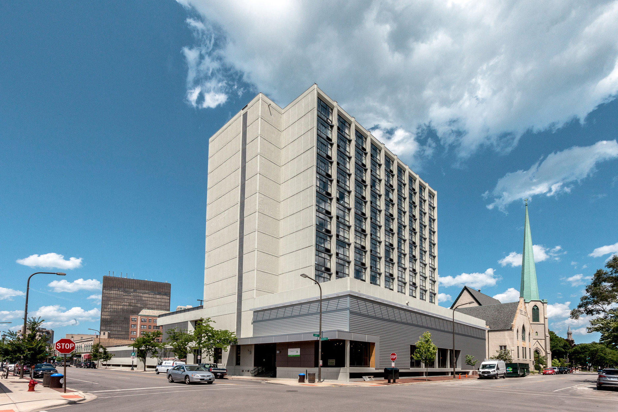 Holiday Inn Chicago North-Evanston Photo