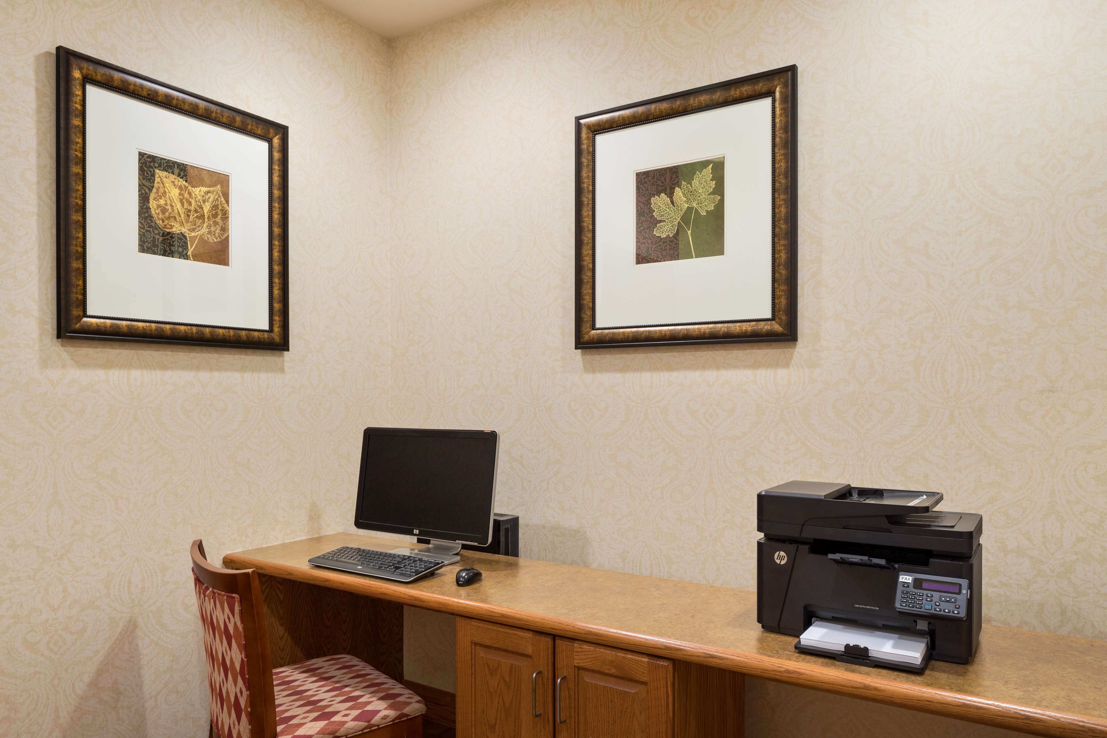 Country Inn & Suites by Radisson, St. Peters, MO Photo