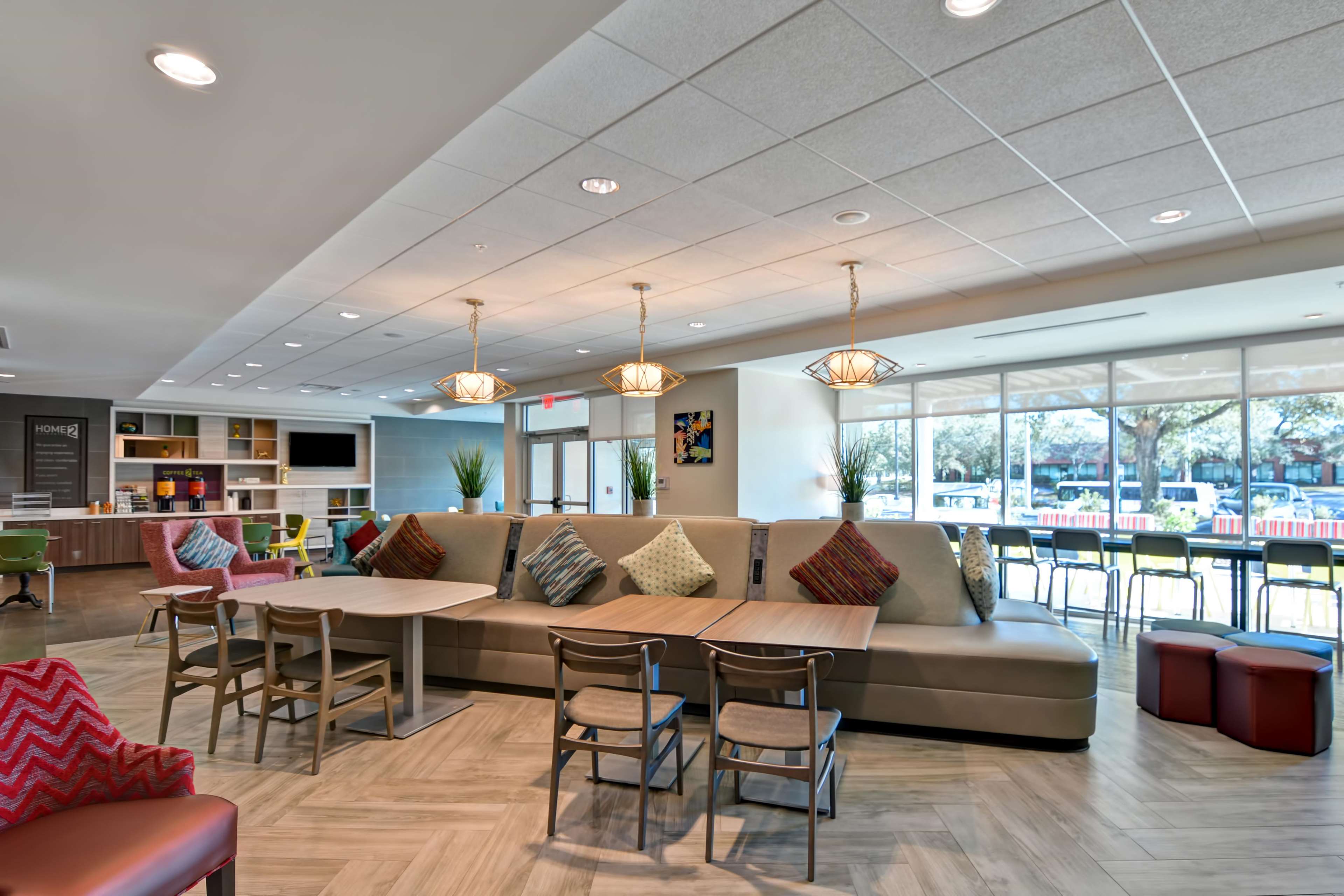 Home2 Suites by Hilton Tampa USF Near Busch Gardens Photo