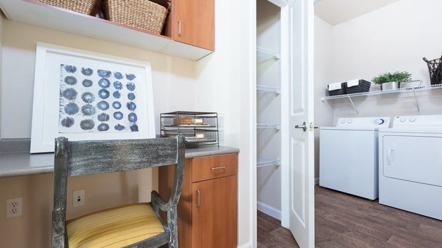 Images Avanti Apartment Homes