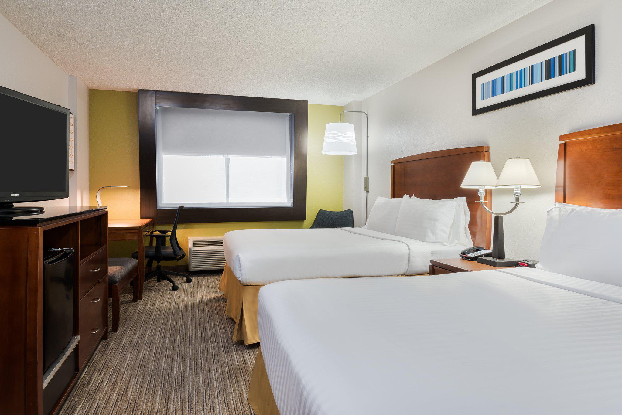 Holiday Inn Express Miami Airport Doral Area Photo