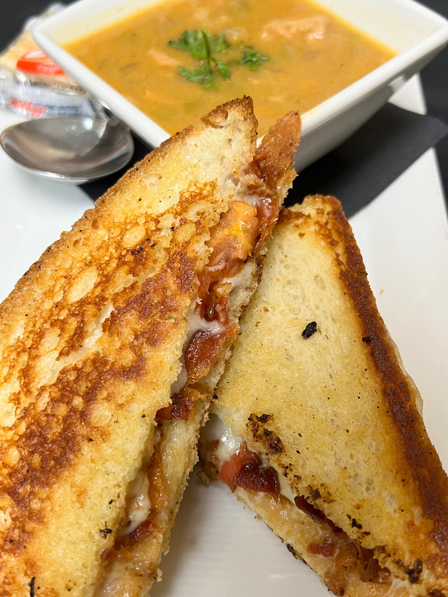 Soup & Deluxe Grilled Cheese