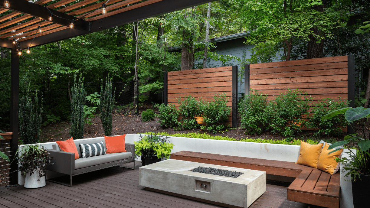 Elevated Decks & Patios Image