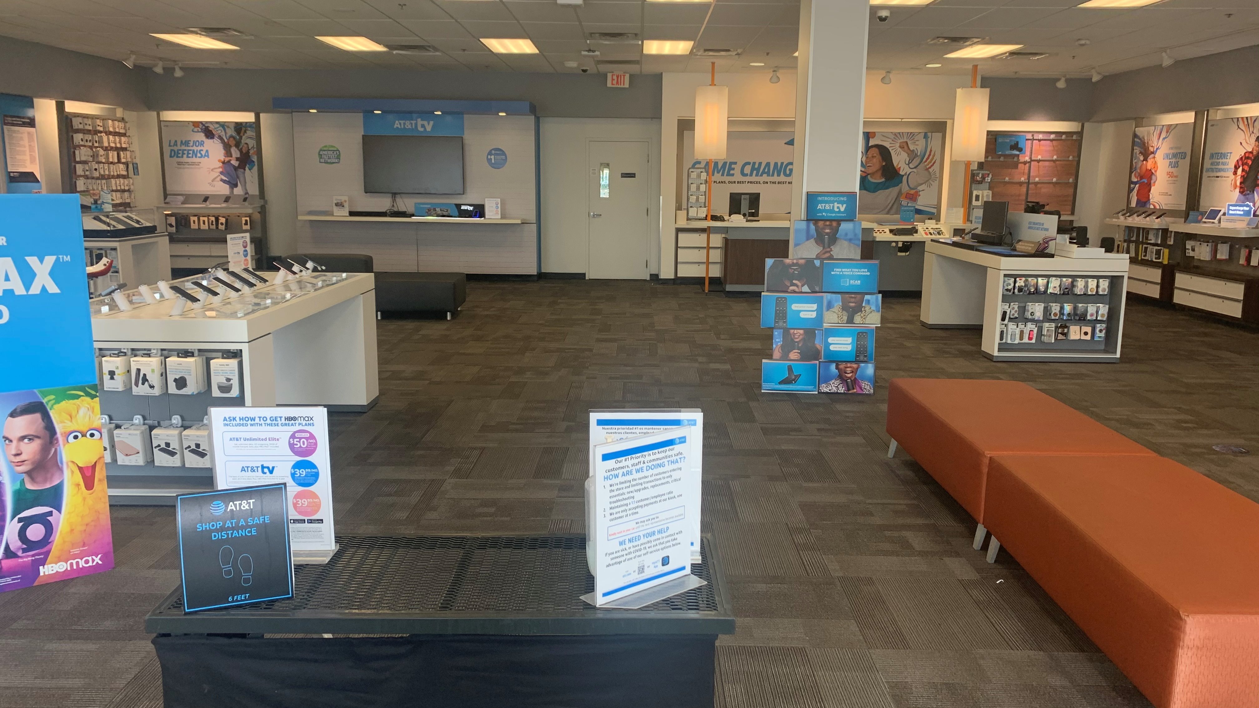 AT&T Store Photo