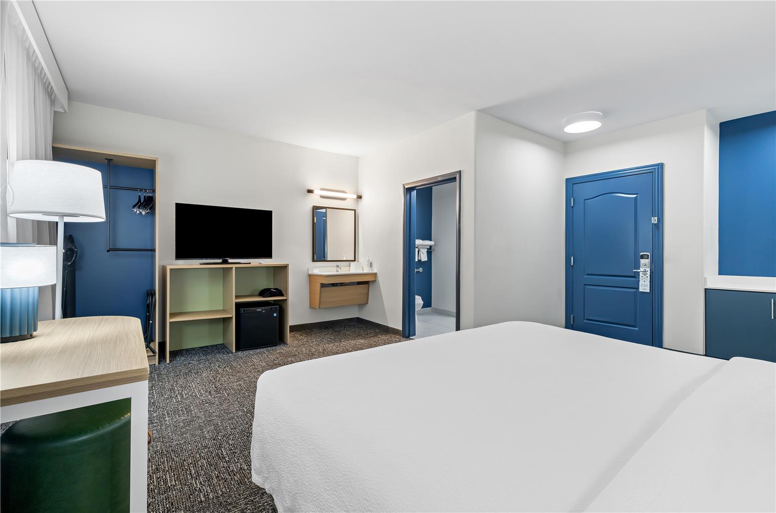 Spark by Hilton Redlands Image