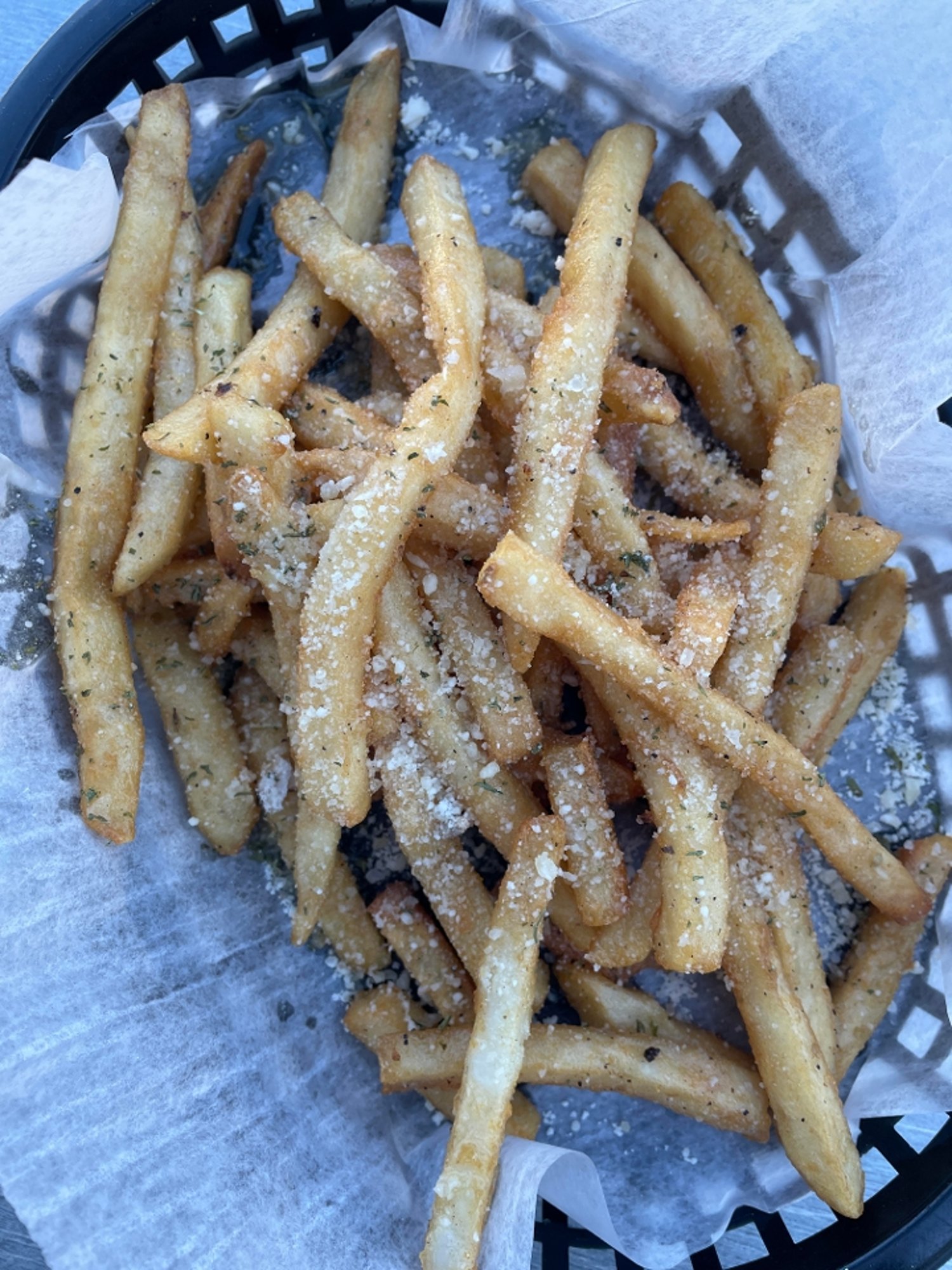 Garlic parmesan fries