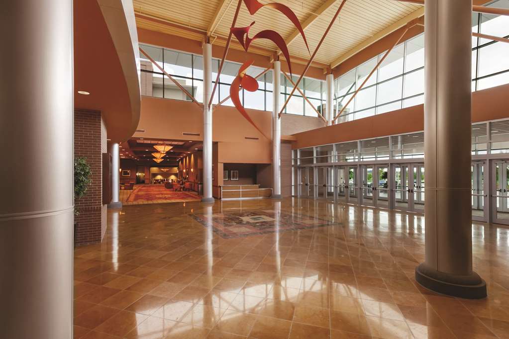 Embassy Suites by Hilton Omaha La Vista Hotel & Conference Center Image