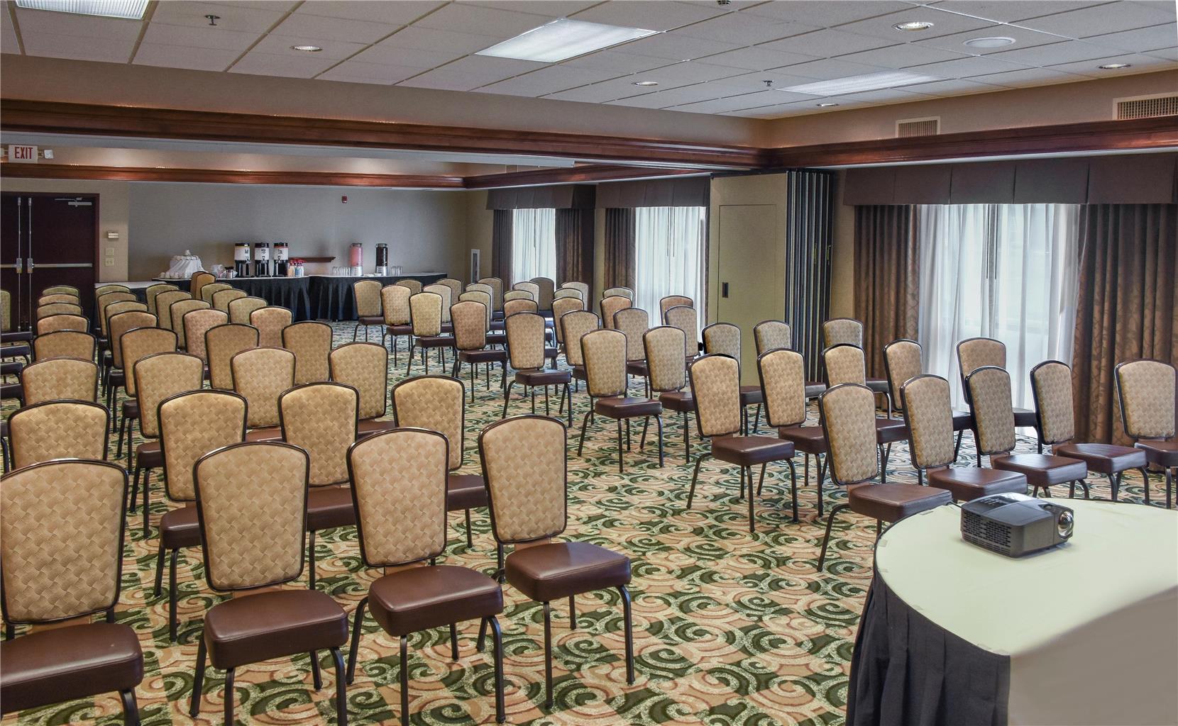 Hampton Inn & Suites Youngstown-Canfield Image