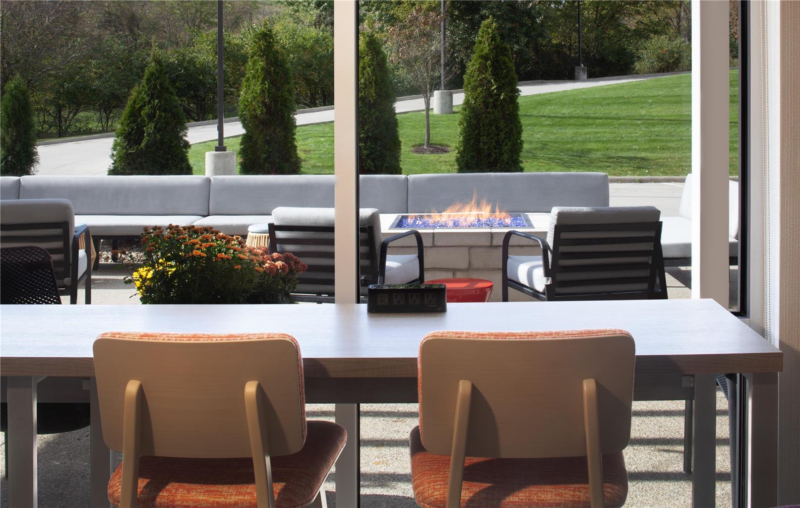 Home2 Suites by Hilton Canton Image