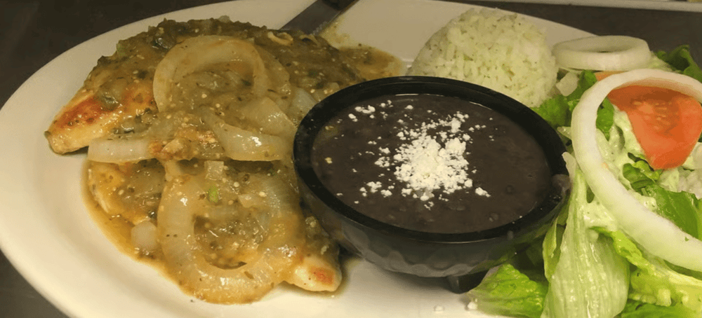 Tomatillo Chicken Lunch