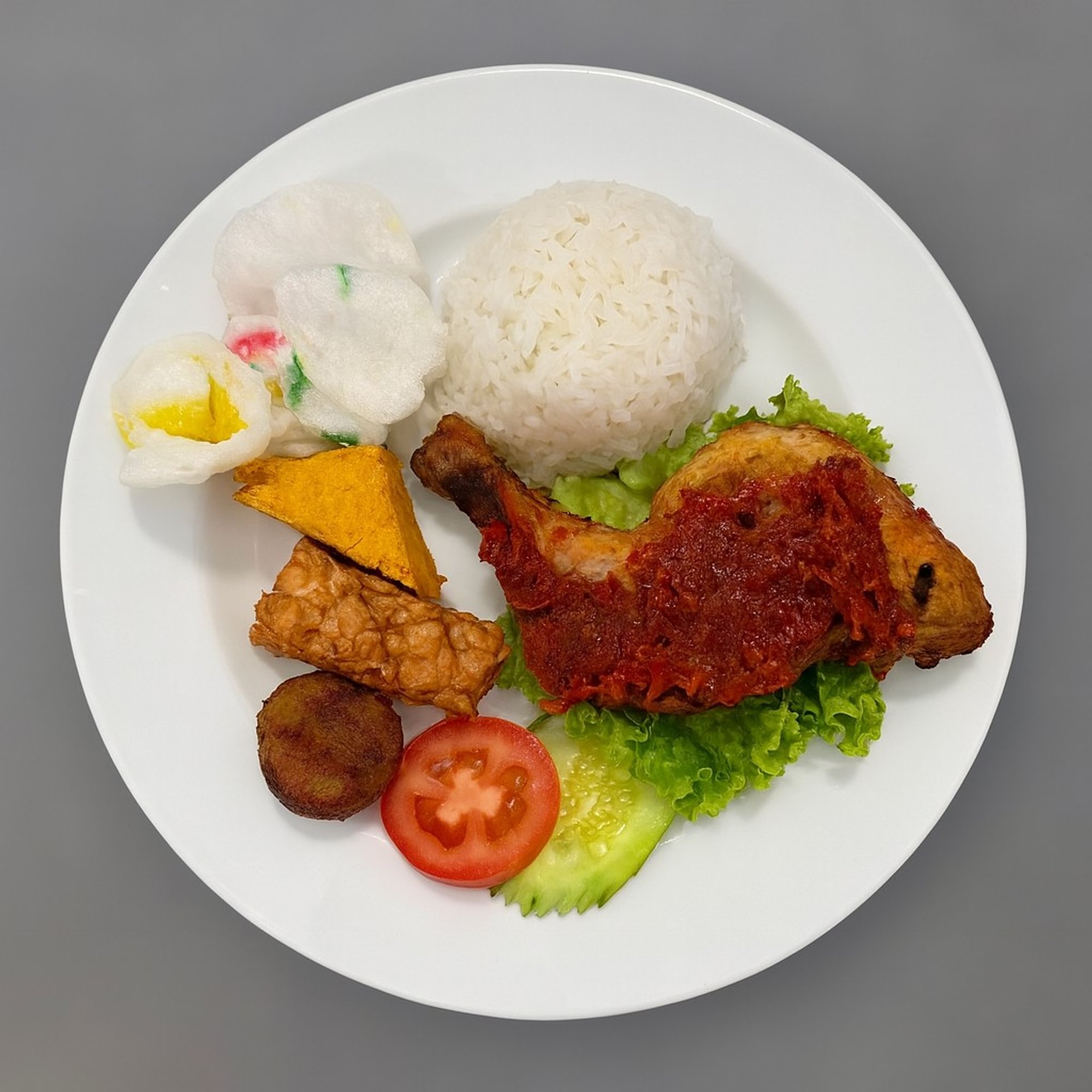 D9. Ayam Goreng Kunyit