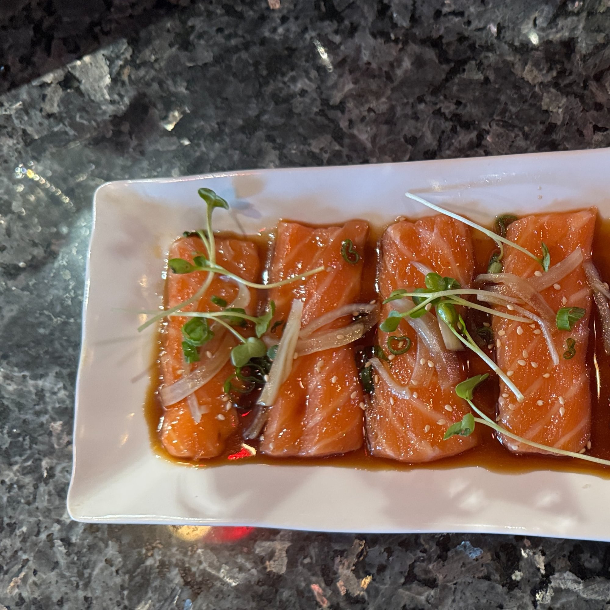 C5. Salmon Tataki