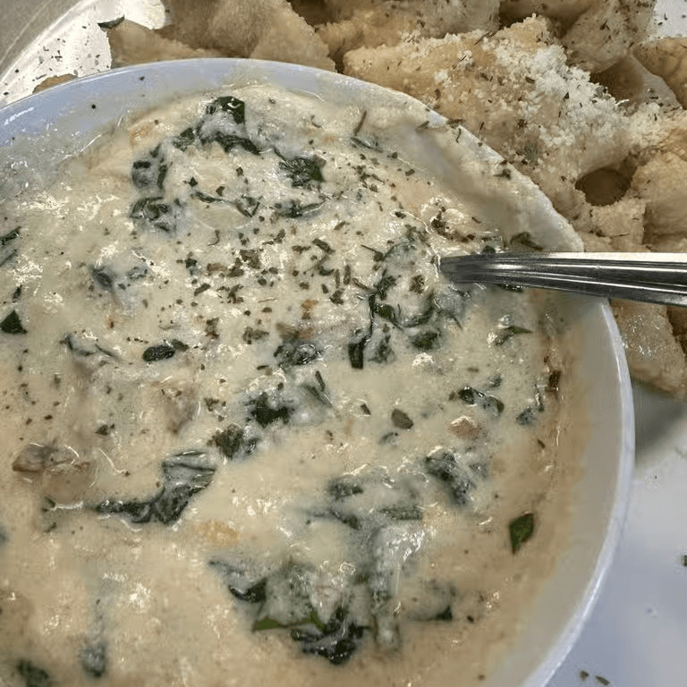 Spinach, Artichoke, and Bacon Dip
