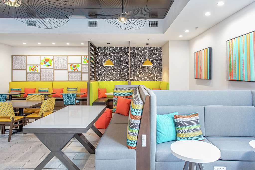 Hampton Inn Pensacola Beach Image