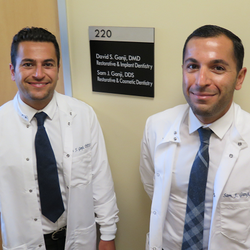 The Downey Dentist Logo