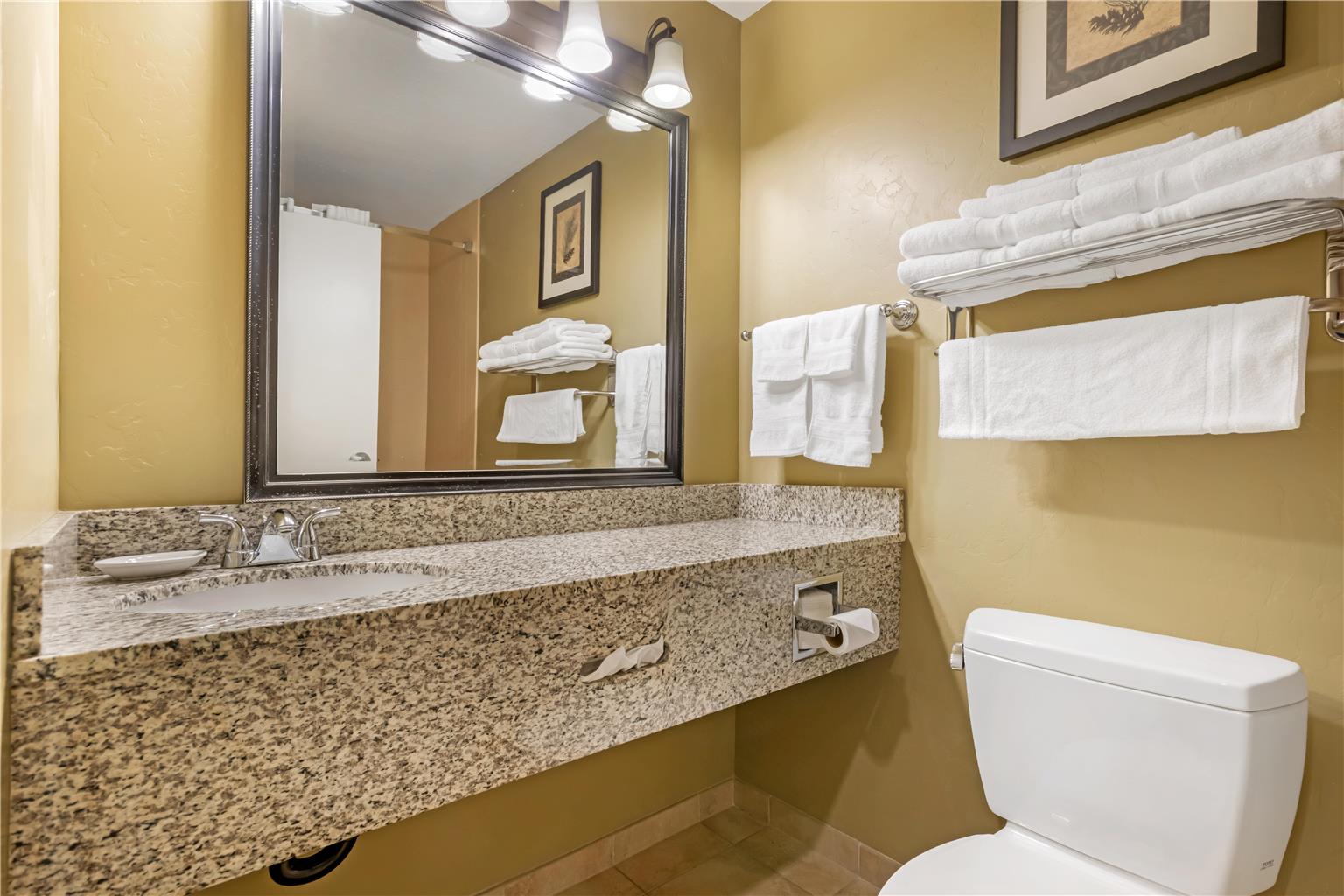 Best Western Plus Canyon Pines Image