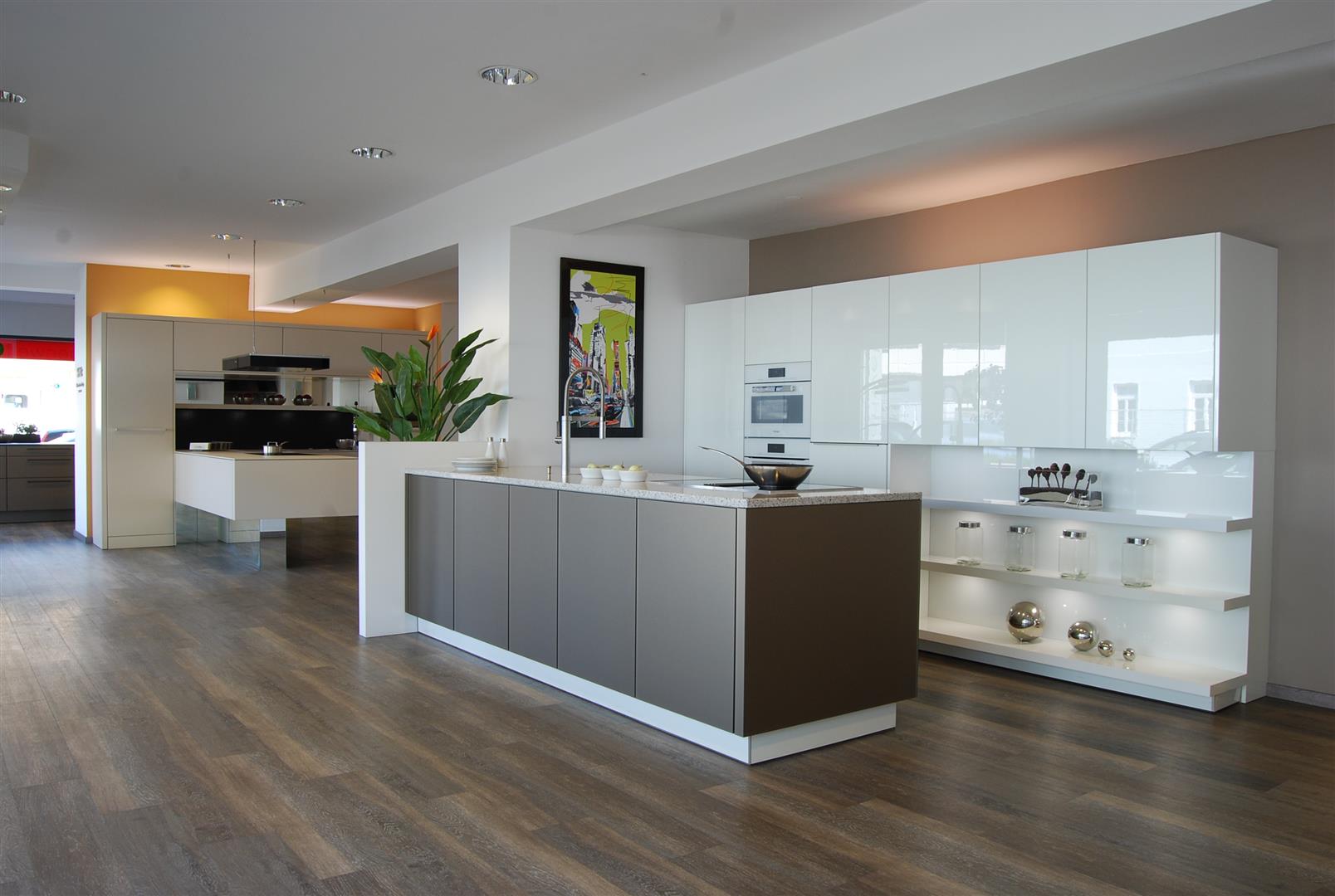 Bilder MIELE CENTER OLSACHER