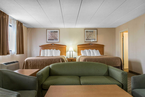 Images Quality Inn & Suites