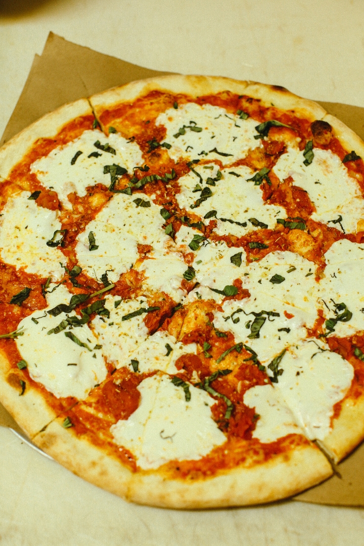 Large Margherita
