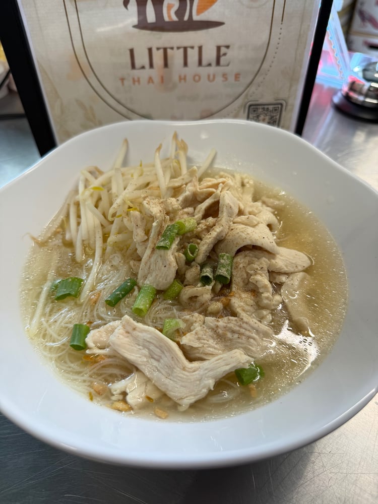 Thai Noodles Soup (Chicken/Shrimp)