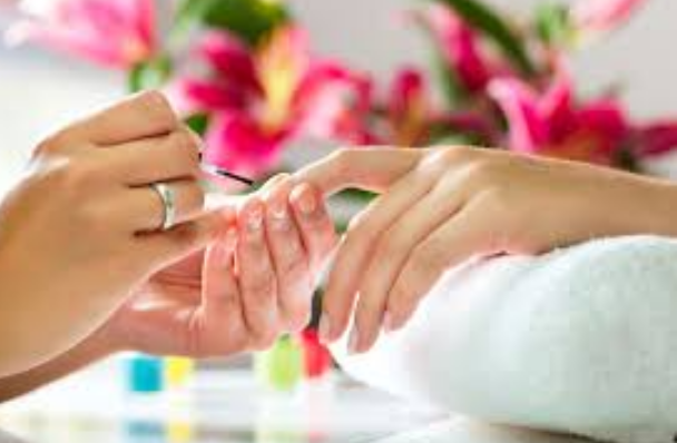 Beauty Zone Nail Spa Logo