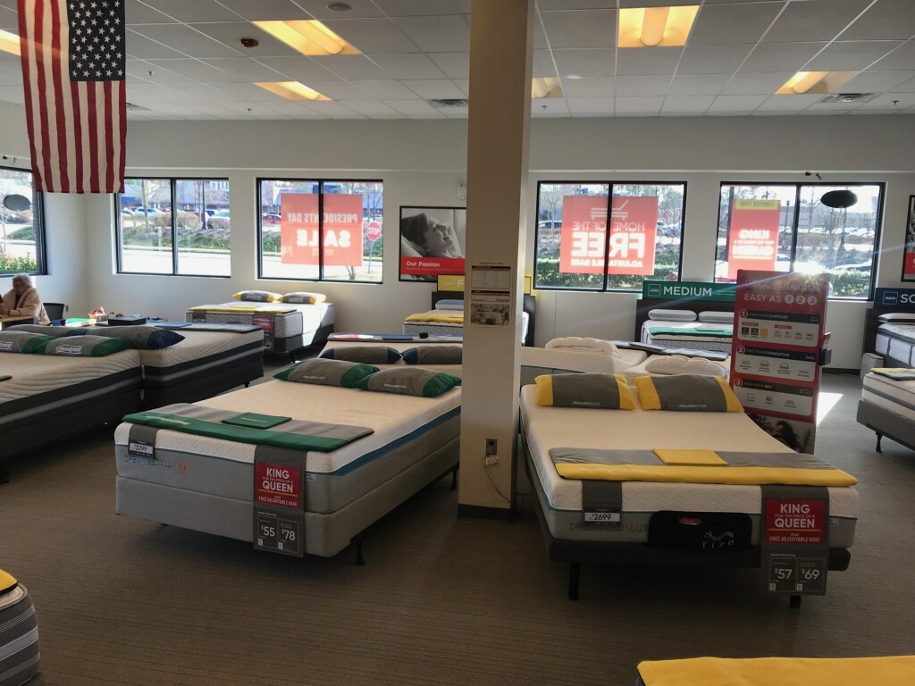 Mattress Firm Apex Photo