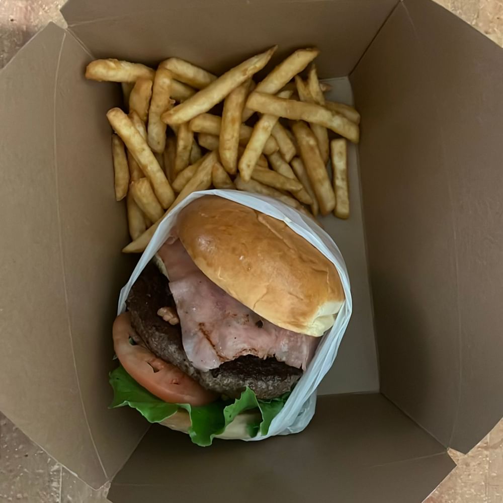Everything Burger (X-Tudo)