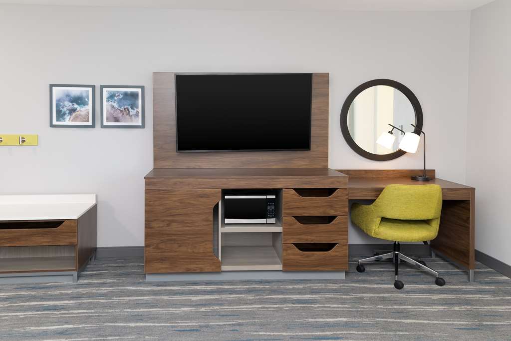 Hampton Inn & Suites Santa Rosa Sonoma Wine Country Image