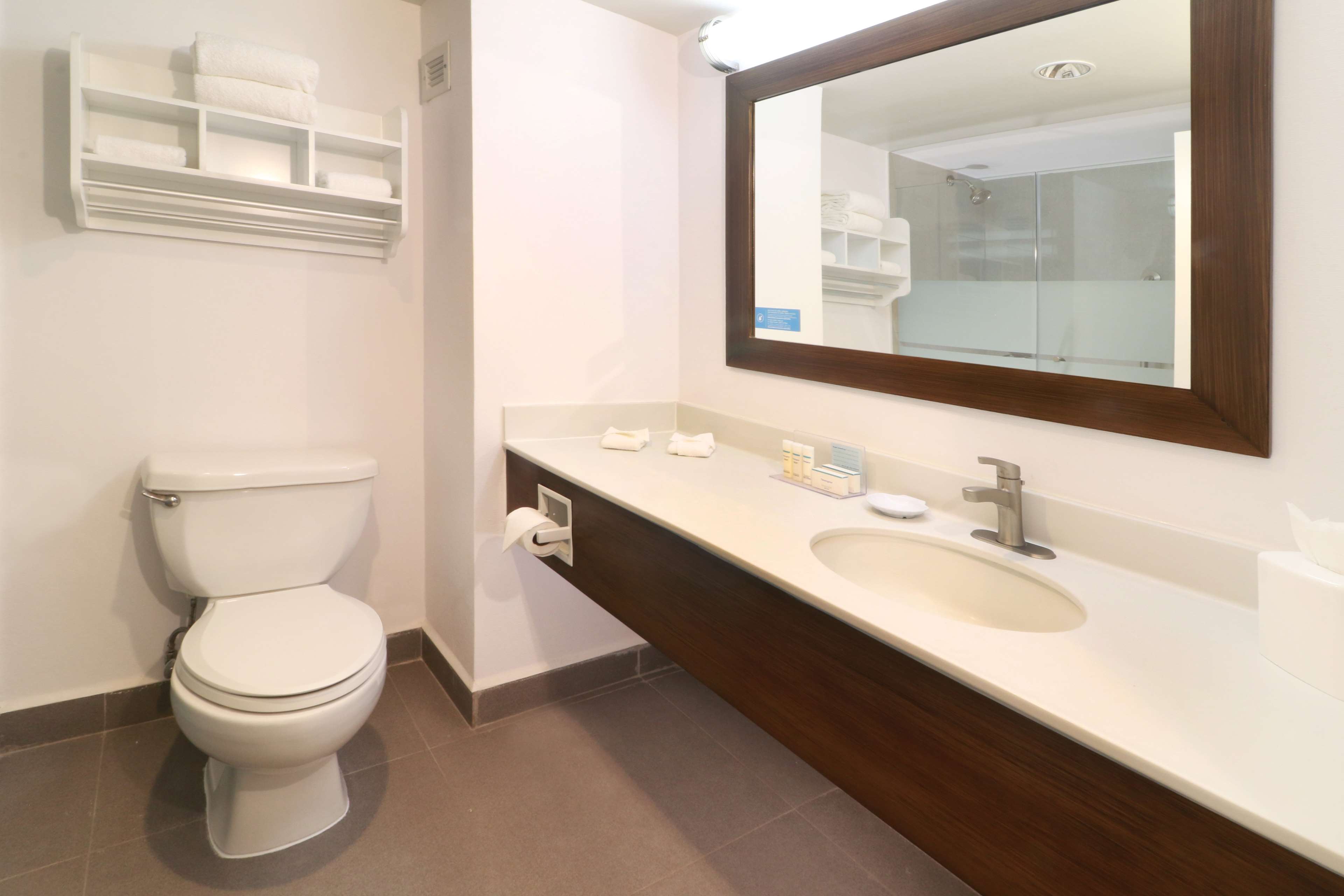 Images Hampton Inn by Hilton Monterrey-Airport