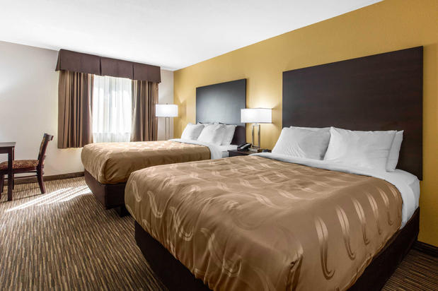 Images Quality Inn & Suites