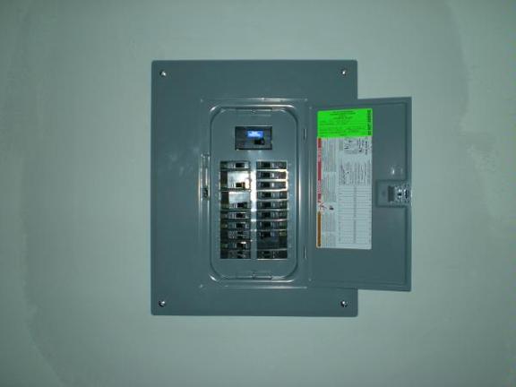 4B's Electric, LLC Logo