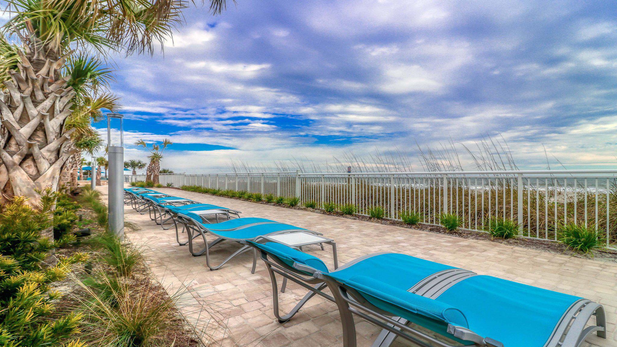 Holiday Inn Oceanfront @ Surfside Beach Photo