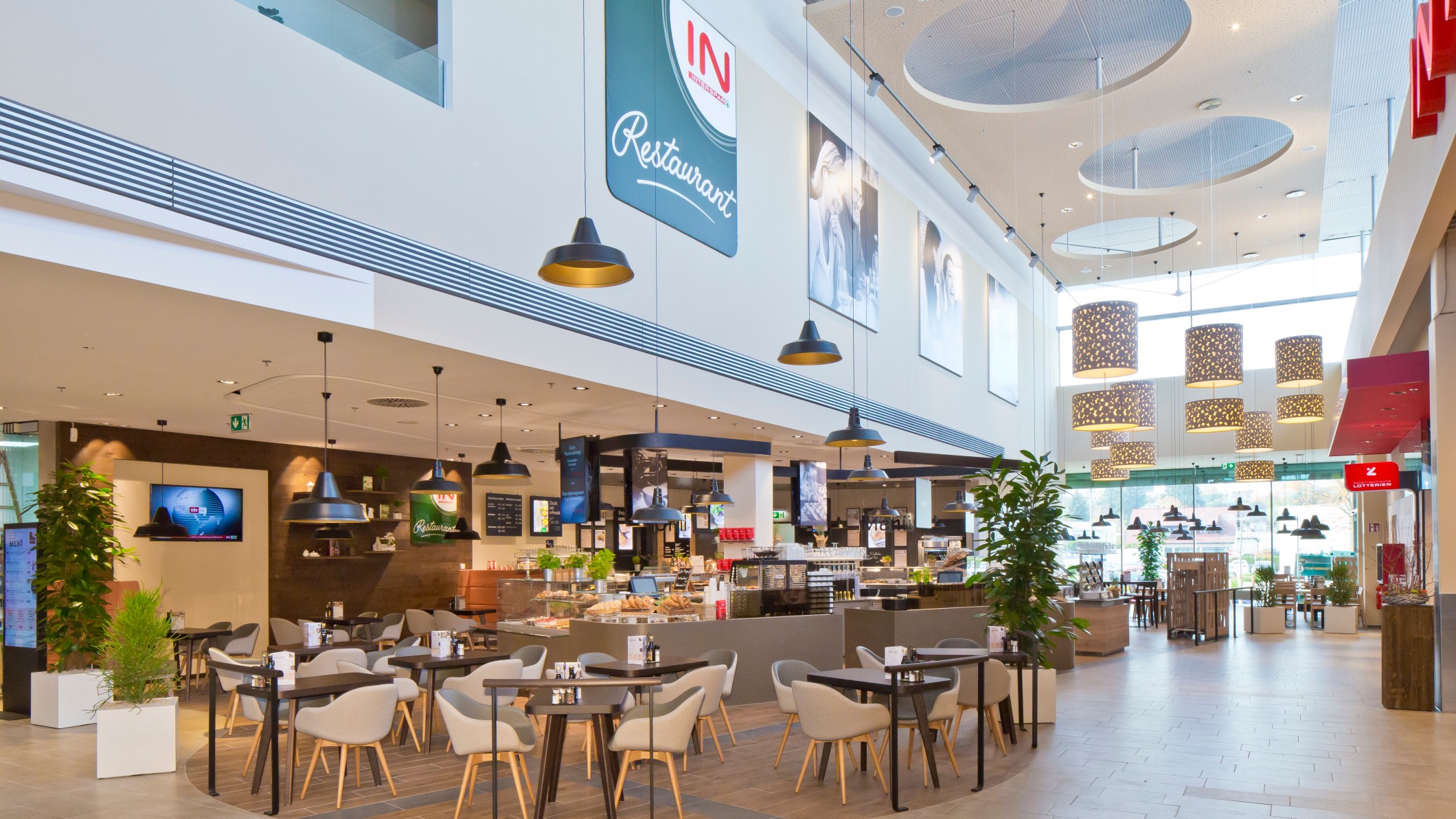 Bilder INTERSPAR-Restaurant