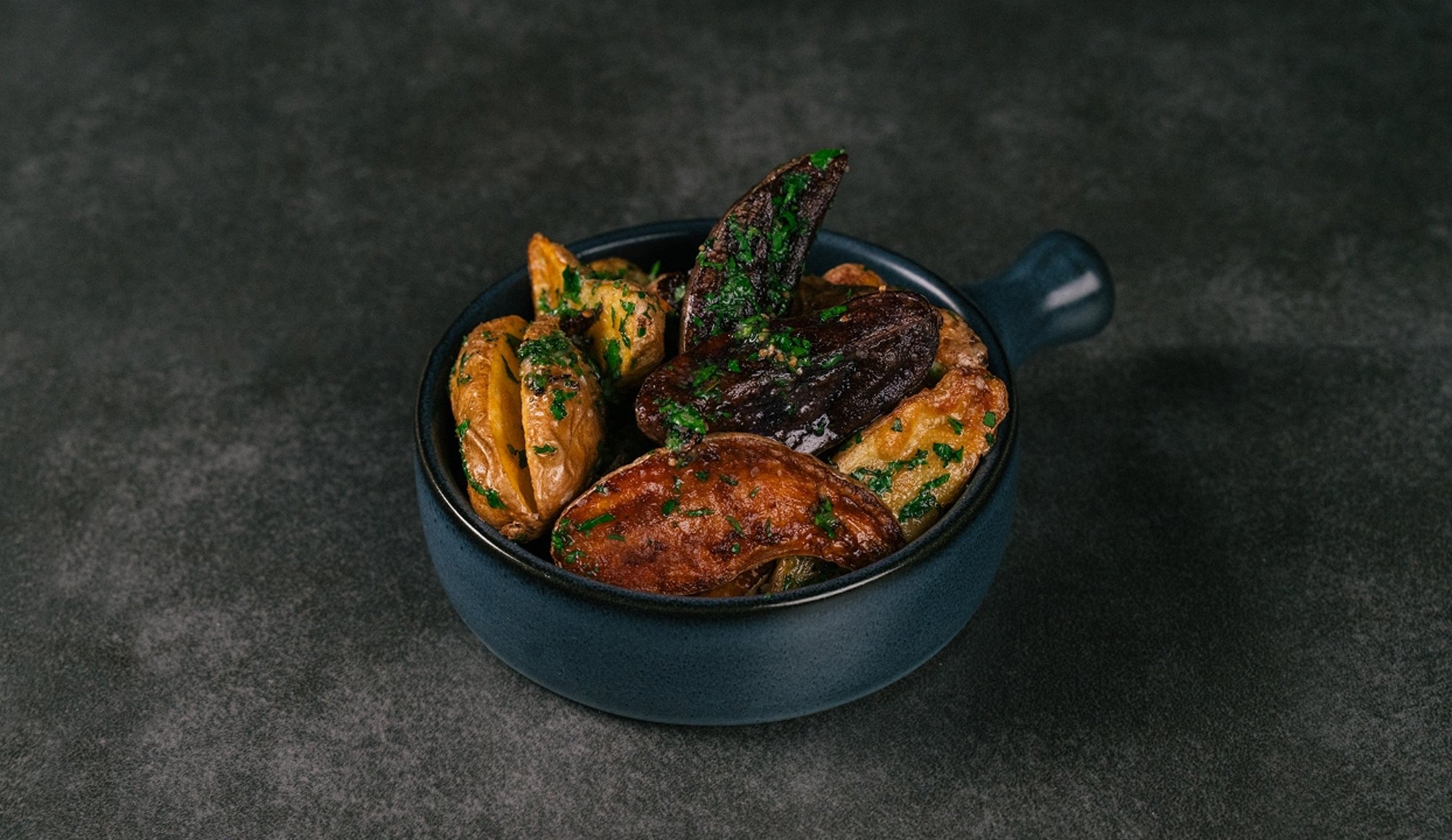 CRISPED DUCK FAT "SMASHED" FINGERLINGS