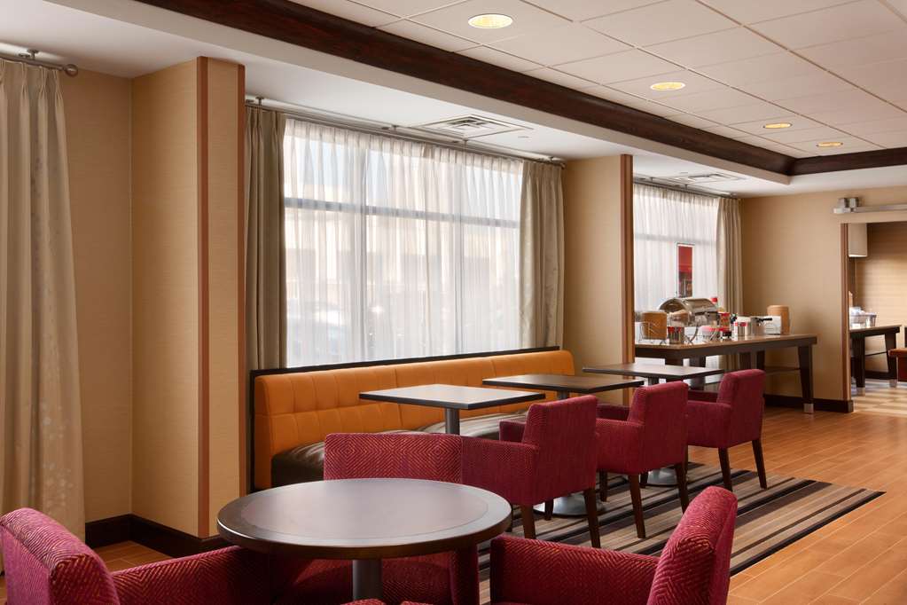 Hampton Inn Boston/Braintree Image