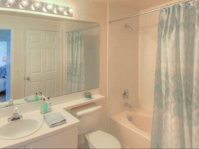 Polo Glen Image