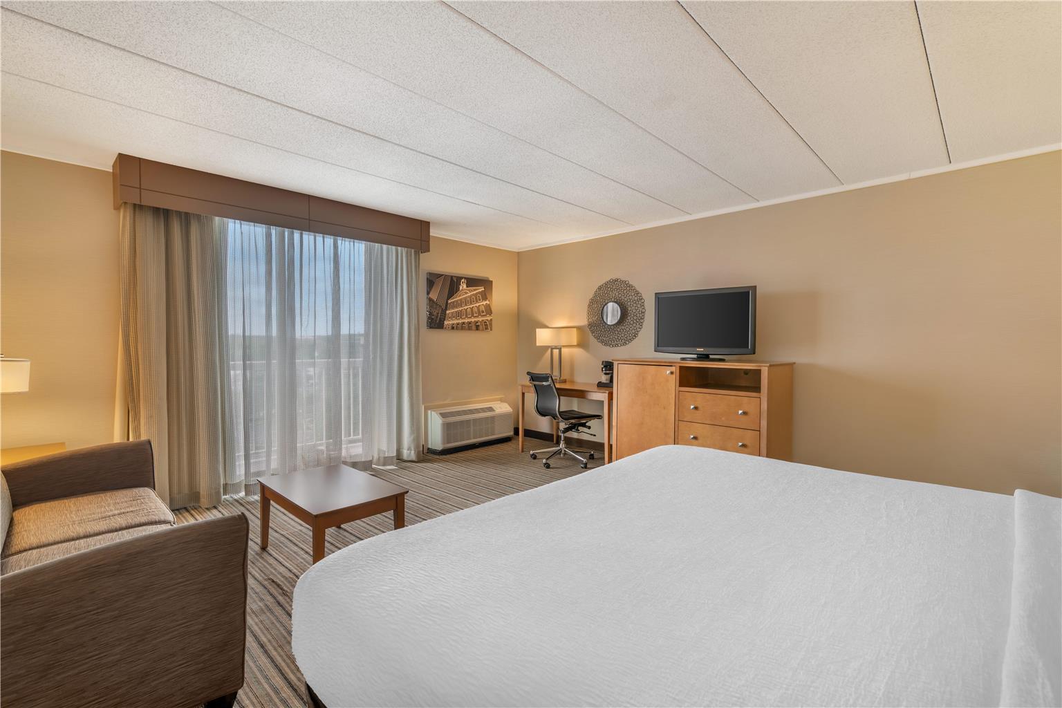 Best Western Plus Waltham Boston Image