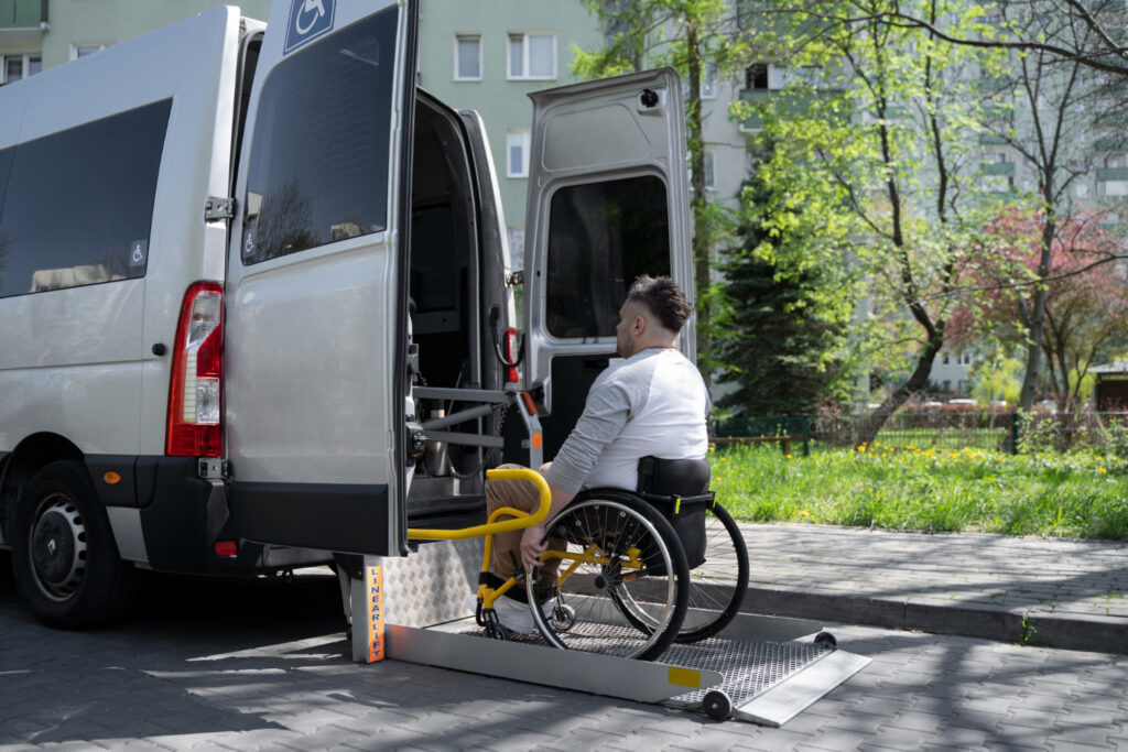 Trasporto con assistenza leggera per persone disabili
