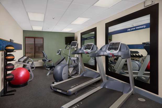 Images Hampton Inn Phoenix/Anthem
