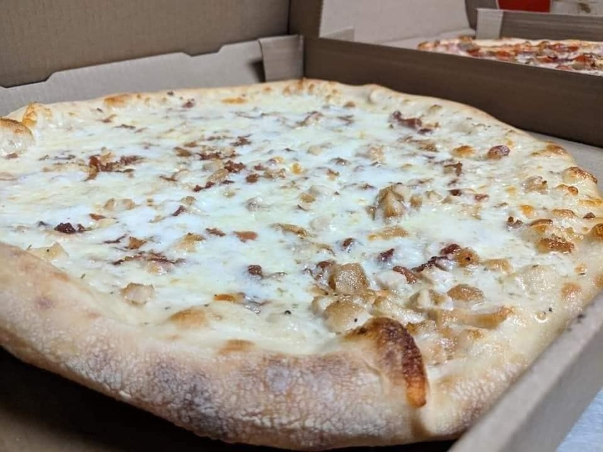Chicken, Bacon & Ranch Pizza
