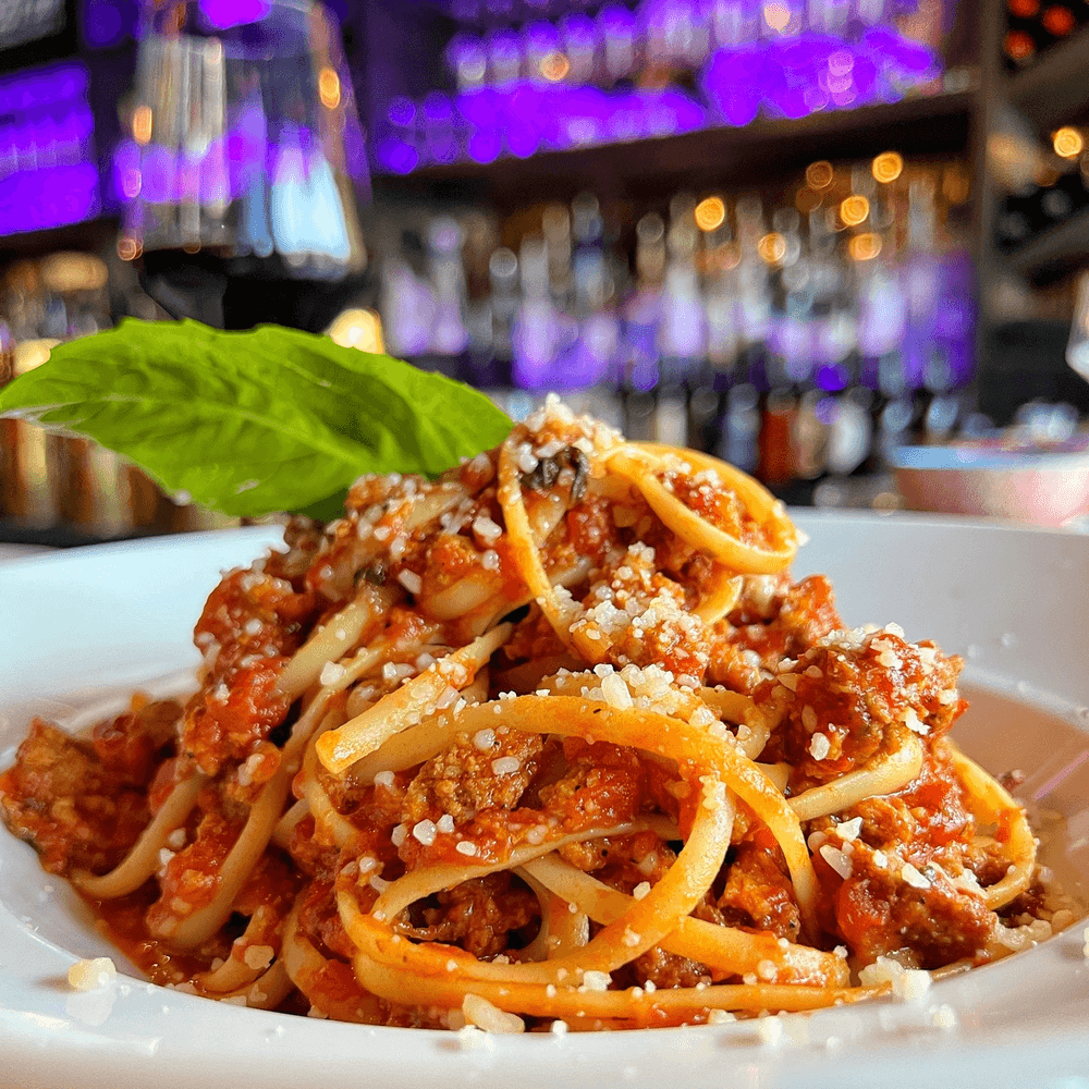 Linguine Bolognese