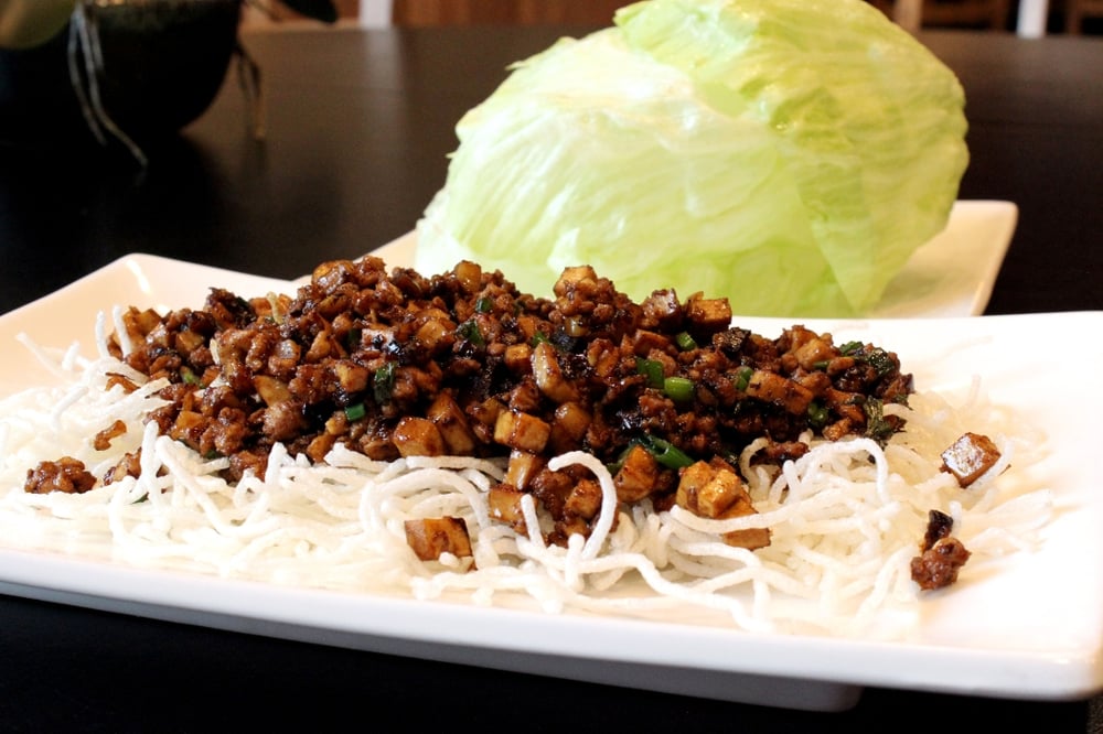 CHICKEN LETTUCE WRAPS
