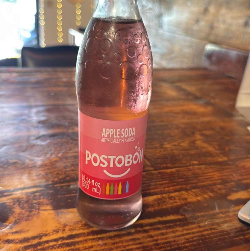 Manzana Postobon